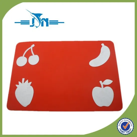 Brand new hard plastic table mat with great price