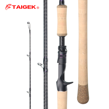 Canna da pesca telescopica in fibra di carbonio Taigek con guide Fuji "Questo titolo cattura le caratteristiche chiave come il marchio, il materiale, la natura telescopica e i componenti di qualità come le Guide Fuji.