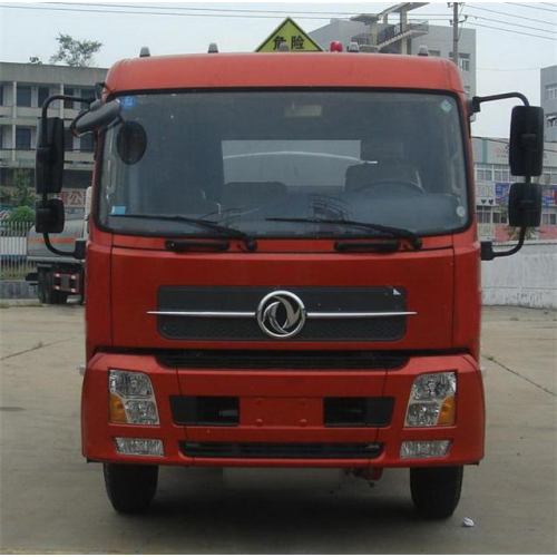 Cisterna de transporte de combustible DFAC Tianjin 4X2 12000Litres