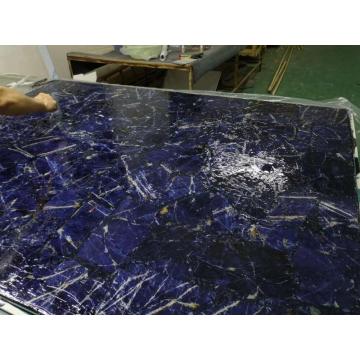 Slab sodalite biru tembus atau Tidak