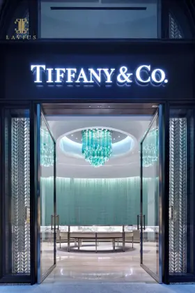 Unique elegant tiffany glass chandelier for lobby