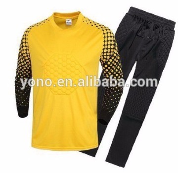 2016 newest custom design hot sale good quality breathable soccer jersey goalkeeper shirt wholesale