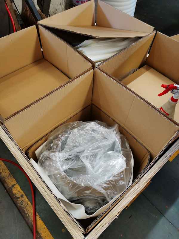 Ball package