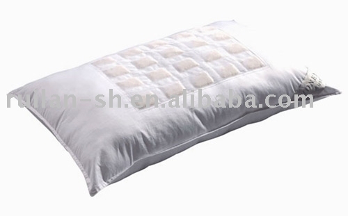 S-Pearl Pillow
