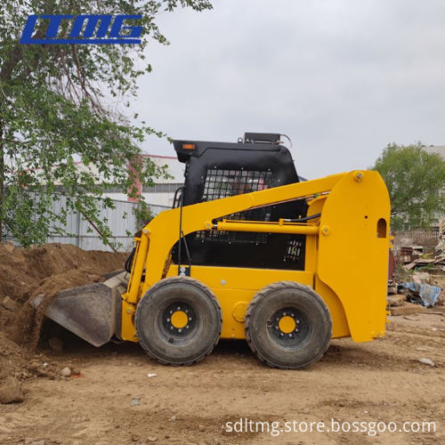 Universal Skid Steer Quick Attach for 500kg and 700kg Mini Skid Steer Loader - Farm Use