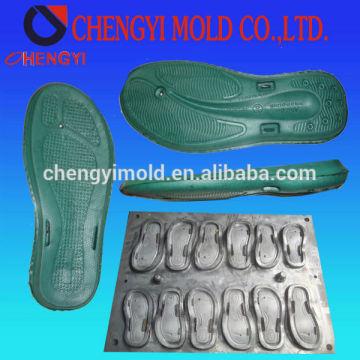 EVA pouring Slipper making machine for outsole mould