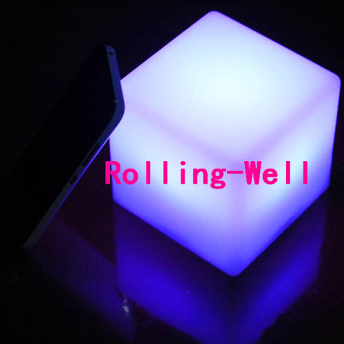 Illuminated LED Mini Cube Table Lamp (RW-159)