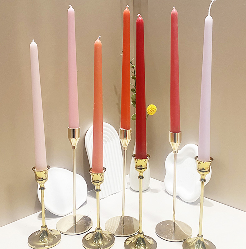 10 -цалевыя палачкі з конуснага колеру доўгія свечкі прадаюць