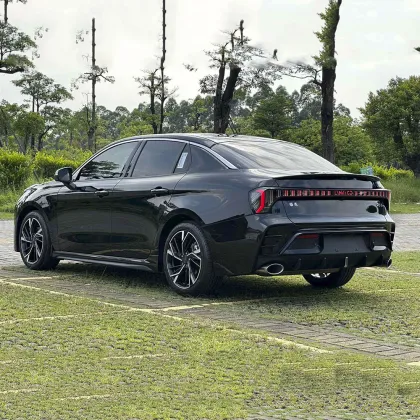 Lynk & Co 03 2023 DCT Jin Pro