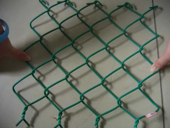Hot dipped galvanized chain link fence