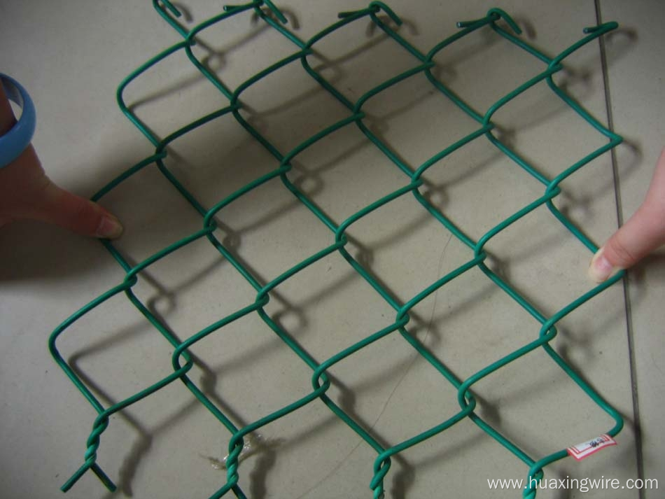 Hot dipped galvanized chain link fence