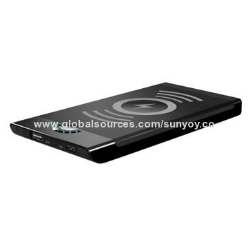 Wireless charger, measures 153 x 79 x 10mm