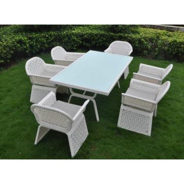 Royal PE Rattan Dining set