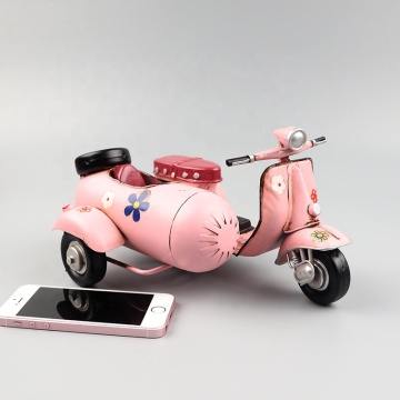 Vespa Modèle de moto à trois roues Ornement du sac à bandoulière en fer