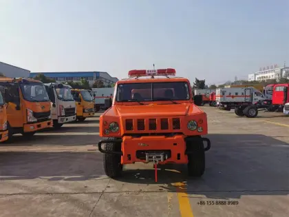 Basic 4x4 double row water fire truck