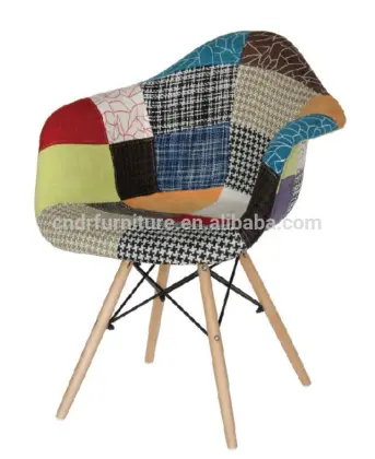 tulip chair with wooden legs