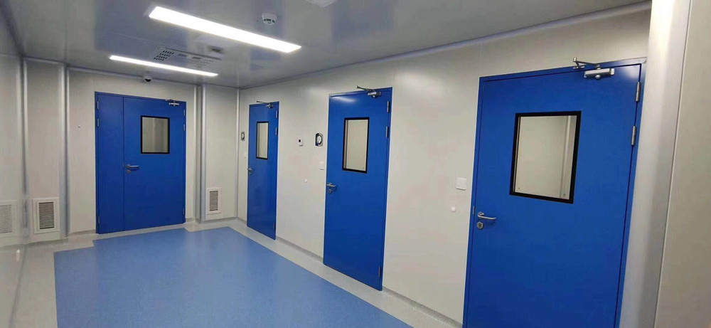 pharmaceutical or laboratory cleanroom steel doors