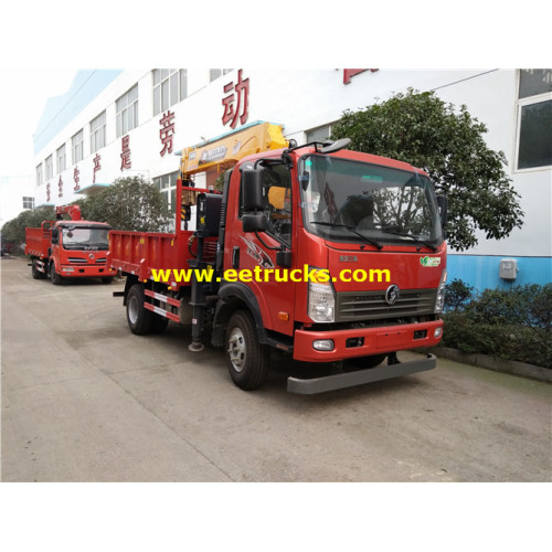 Petit camion SINOTRUK de 5 tonnes avec grues