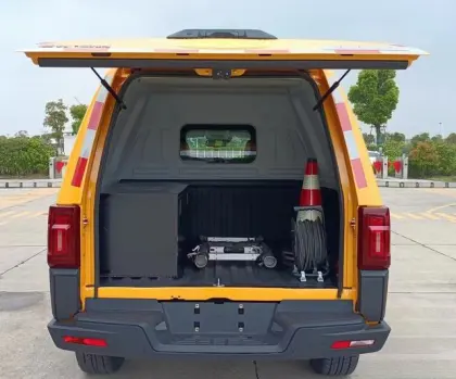 Pickup Road Rescue Engineering Rescue Vehicle