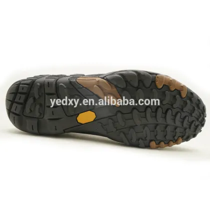 breathable mesh upper and light weight sole new style man training shoes