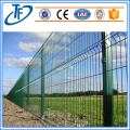 Welded wire mesh fence for garden