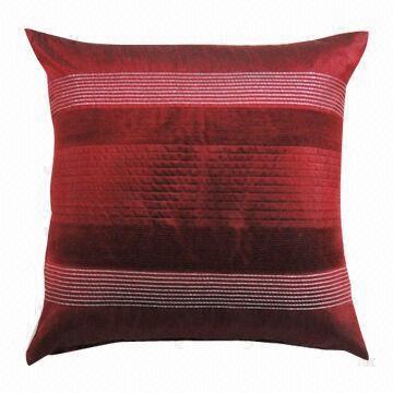 Comfortable Pleated Cushion with Polyester Filling, Measures 43 x 43cm
