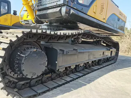 Yuchai YC360LC-8 excavator