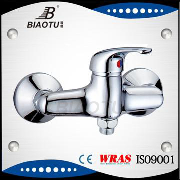 2014 New Design wall mounted brassbath shower faucet