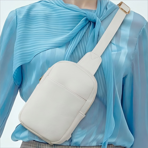 Trendy Single Shoulder Crossbody Bag with Zipper
