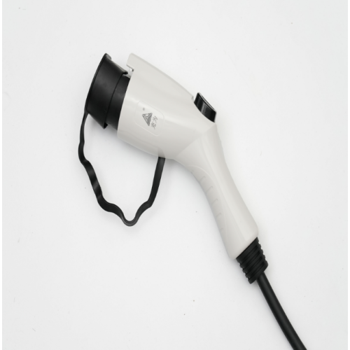 ปืนชาร์จพลังงานใหม่ Q1 380V 16A