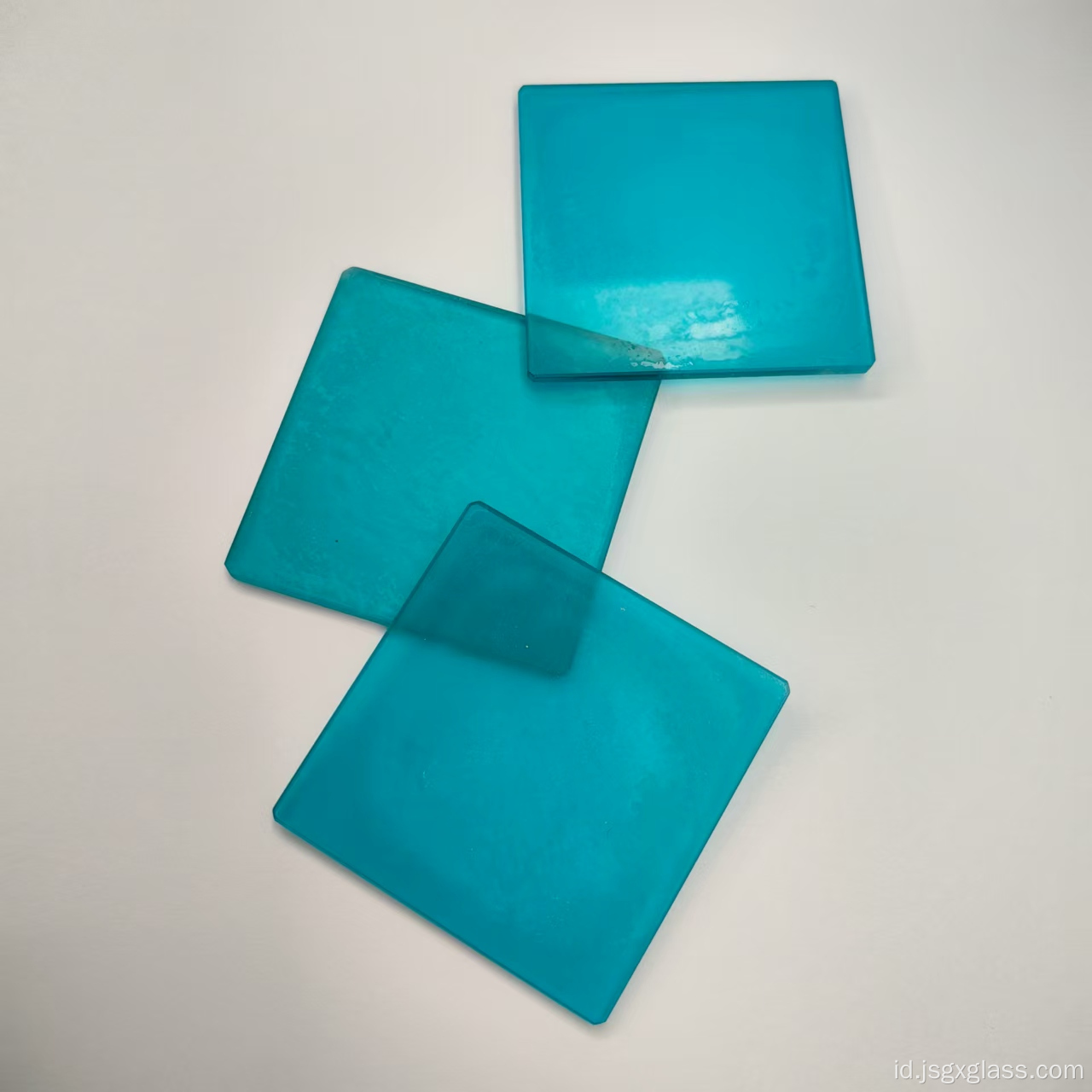 Filter Bandpass Sempit Biru QB26(BG18)