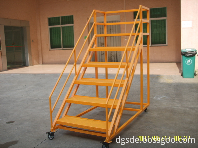 Movable Ladder Standard