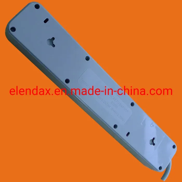 Soket Jerman yang Dilindungi Lonjakan dengan USB