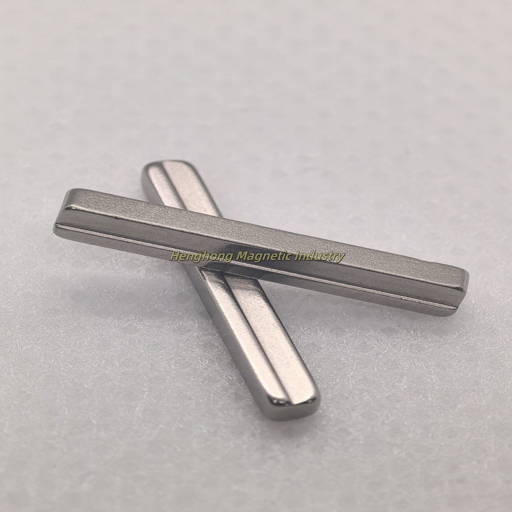 Neodymium iron boron strip type strong magnetic field