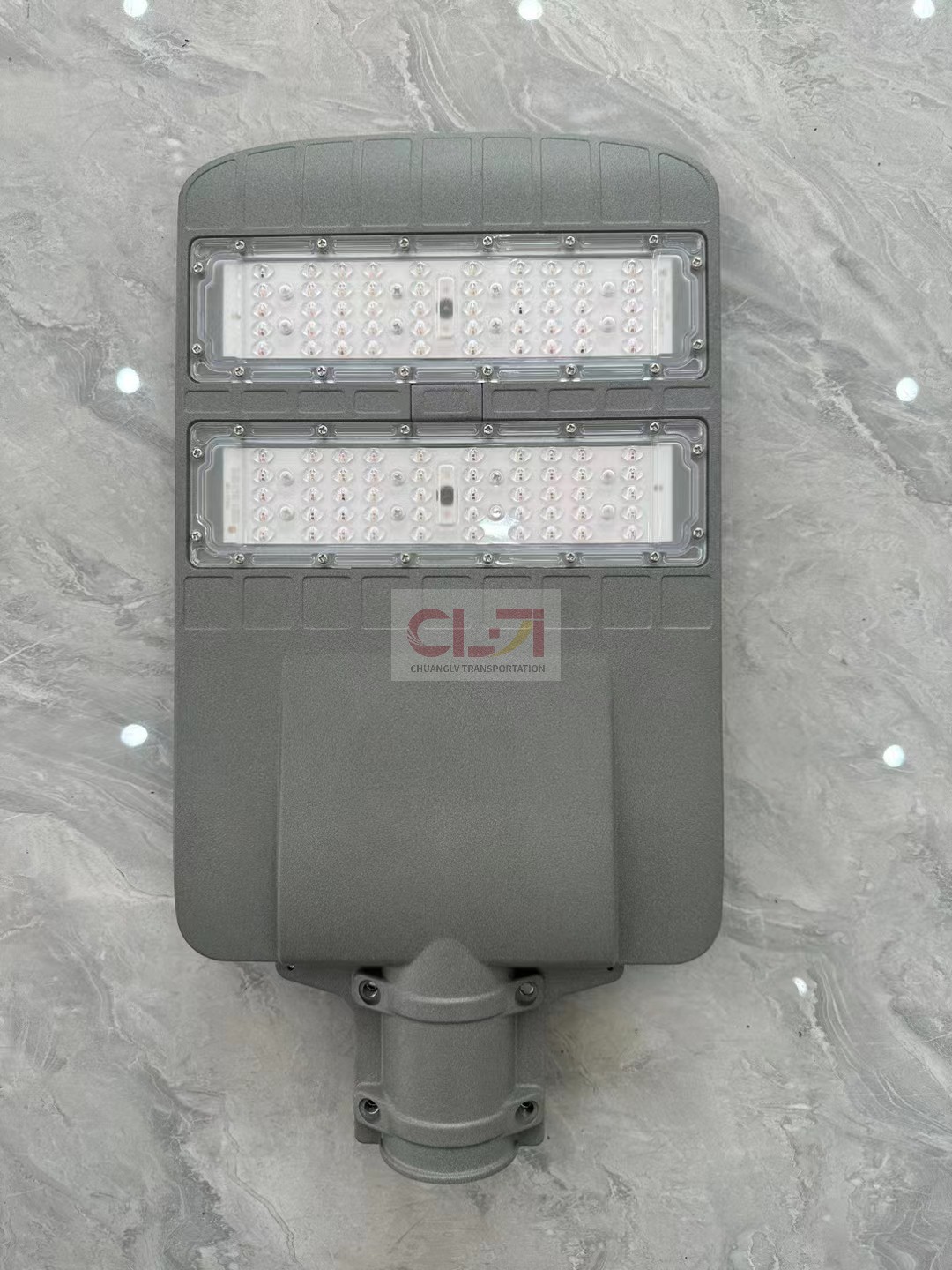 High-Efficiency Powered LED Street Lights for Urban Areas