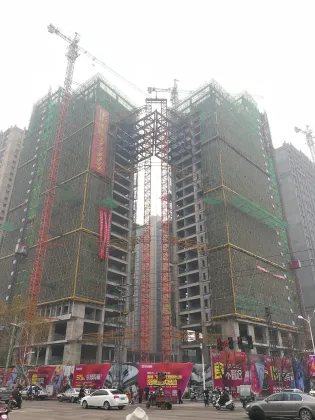 Dongcheng International Steel Corridor Overall Lifting