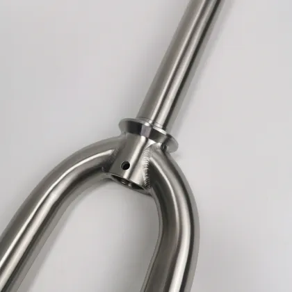 Titanium Front Fork for Mountain Bicycles