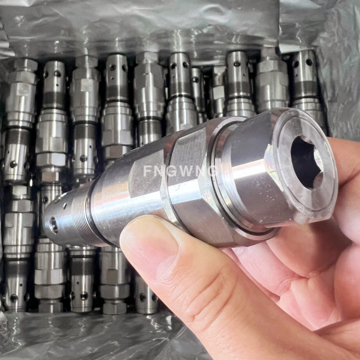 YN22V00014F1 Excavator Hydraulic Relief Valve For Hitachi