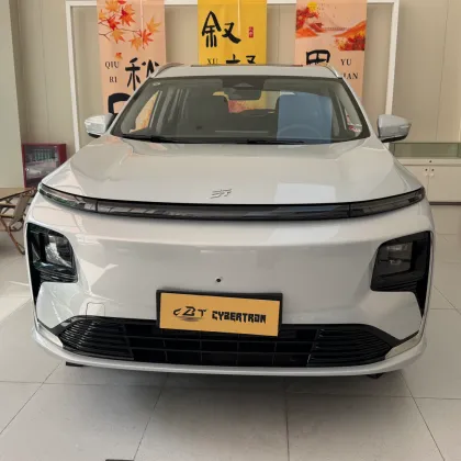 Jetour Mountain & Sea L9 Flagship Electric Hybrid