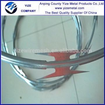 ISO Factory Wholesale excellent razor barbed wire roll price fence