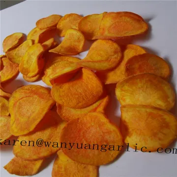 Ttasty crispy vacuum fried carrot flakes