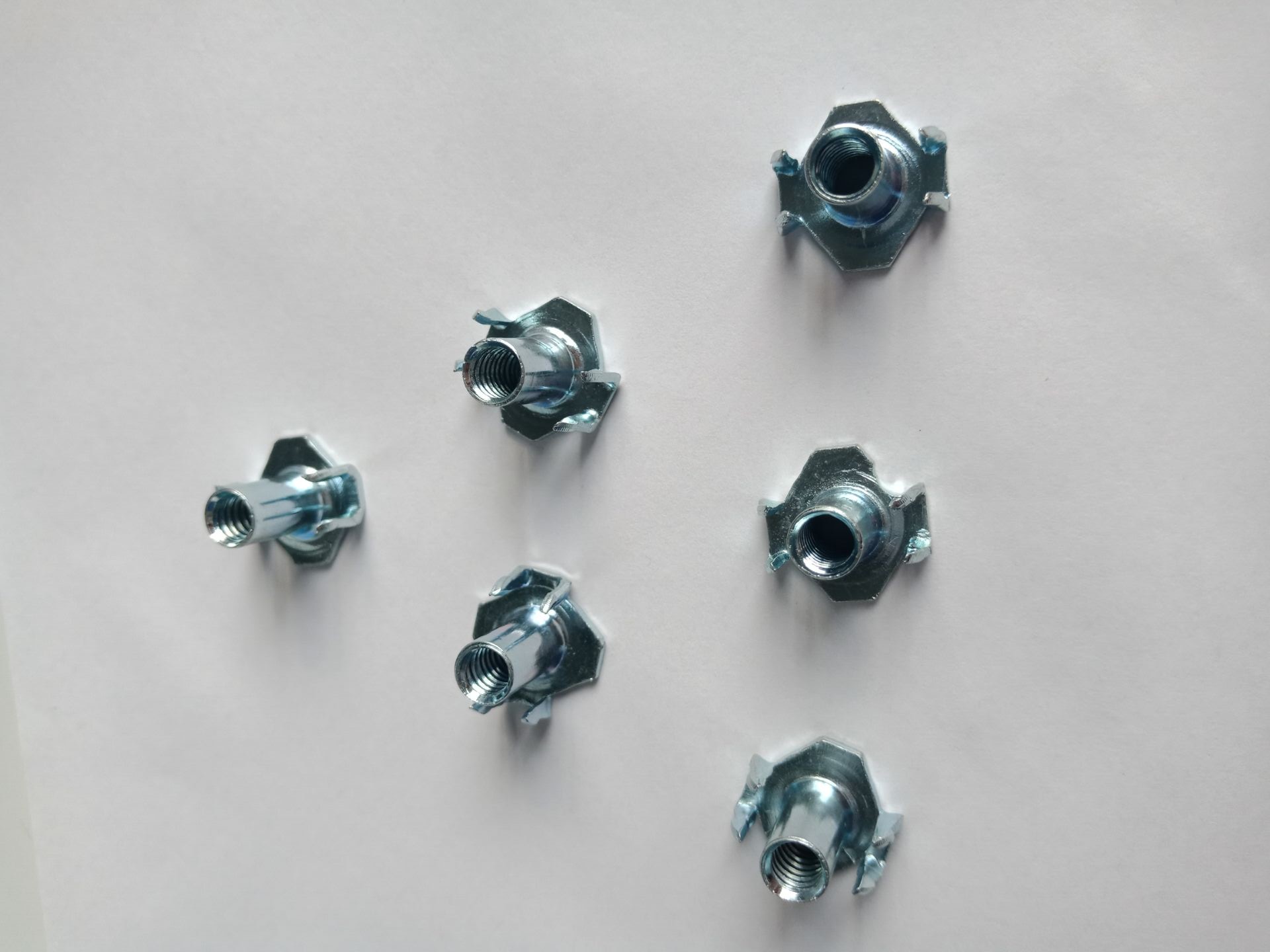 Half Thread Carbon Steel Tee Nuts