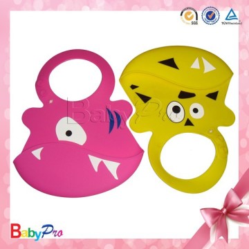 2014 New Design Promotional Cheap Baby Bibs