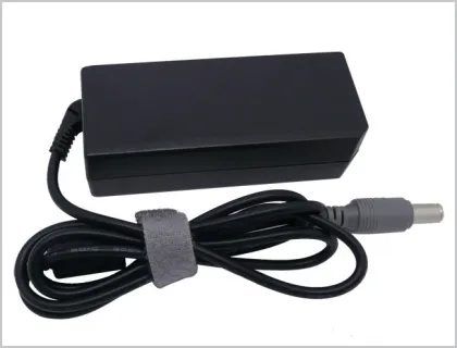 Manufacturer Notebook Charger for Lenovo 20V 3.25A 8.0mm*7.4mm