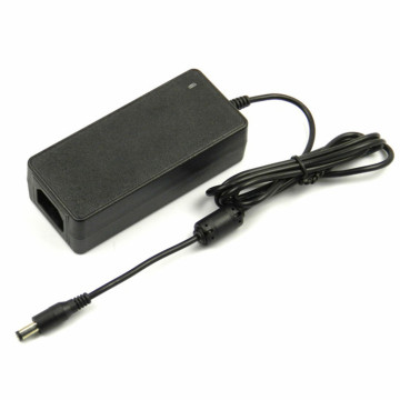 60W 19V 3.16A AC / DC adapter za laptop