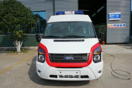 FORD 4x2 used ambulance