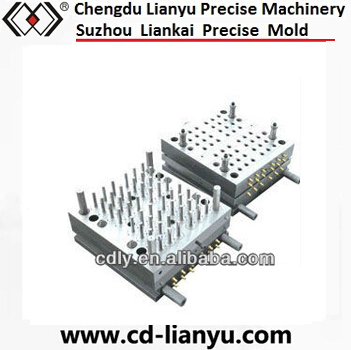 Multi-Cavities Valve Gate Syringe Mould