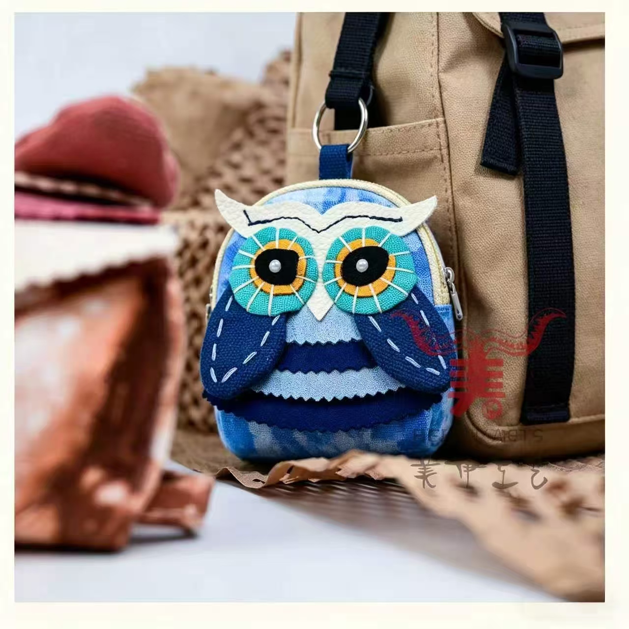 earbuds bag keychain