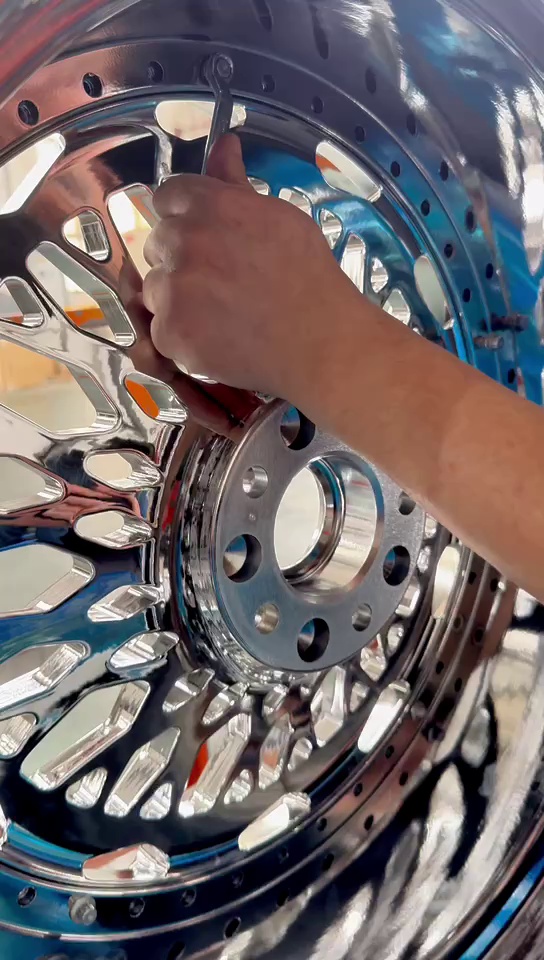 High-Performance Auto Wheels for Ultimate Driving Dynamics