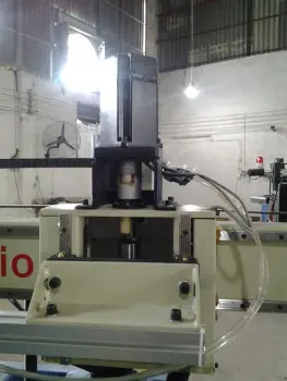 Multi. Process Automatic Transferring Robot